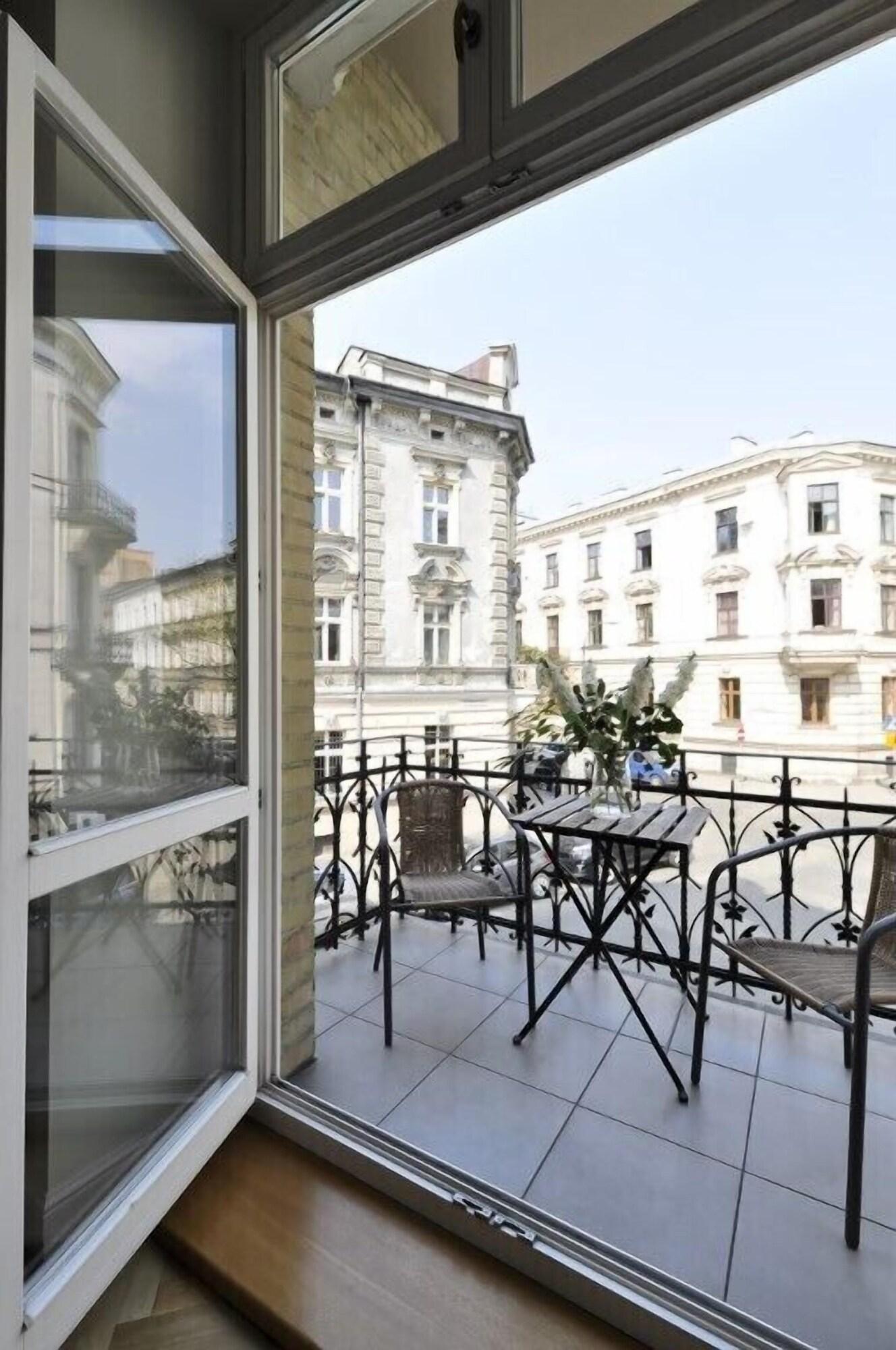 Hotel apartamentowy Crystal Old Town 3*
